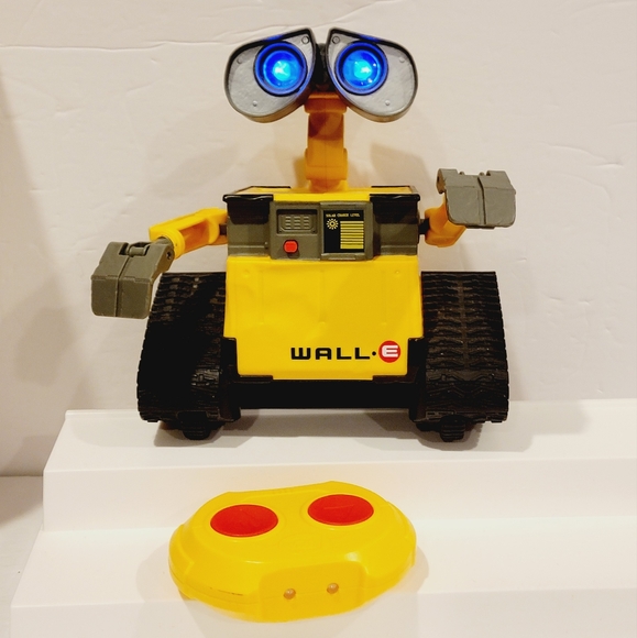 Toys Disney Pixar Walle Remote Control Rc Figure Robot With Remote